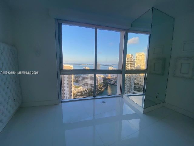 Продажа квартиры #2902 - фото 6852025