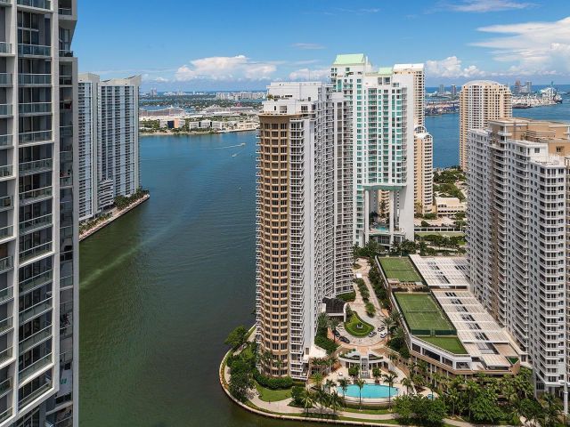 Продажа квартиры #4010 - фото 6852049