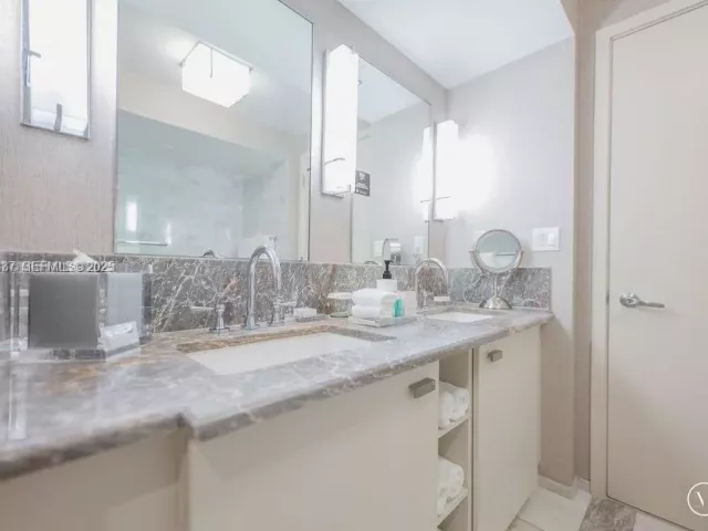 Продажа квартиры #R204 - фото 6850868