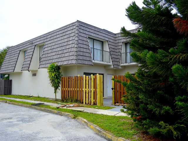 Дом в аренду по адресу 1727 N Congress Avenue - фото 6849927