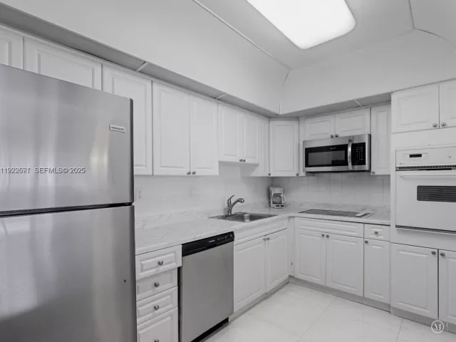 Продажа квартиры #625 - фото 6849738