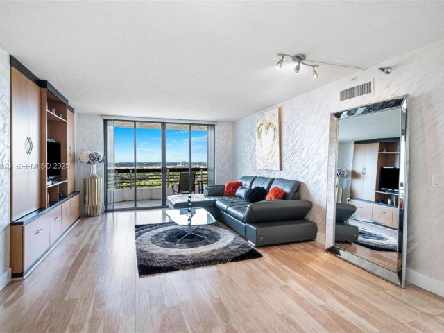 Квартира в аренду номер1808 - фото 7501728