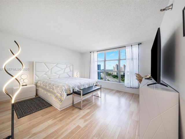 Квартира в аренду номер1808 - фото 7501737