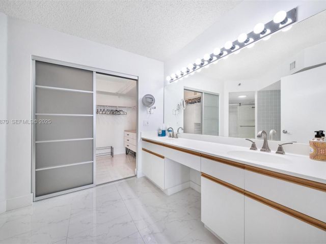 Квартира в аренду номер1808 - фото 7501739