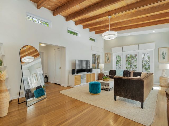 Продажа дома по адресу 248 Cortez Road - фото 6857032