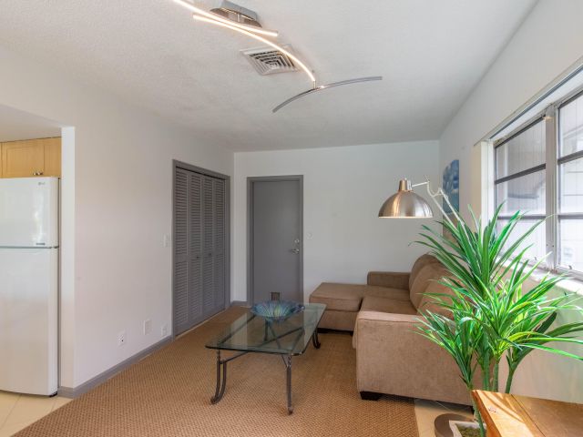 Продажа дома по адресу 1323 Sugar Plum Drive - фото 6851145