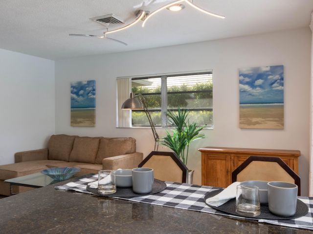 Продажа дома по адресу 1323 Sugar Plum Drive - фото 6851147