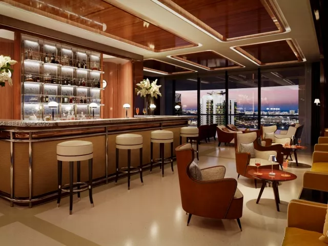 Продажа квартиры #5706 - фото 6852273