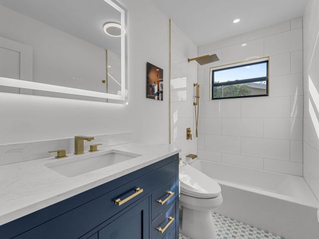 Продажа дома по адресу 433 Aylesbury Road - фото 6879847