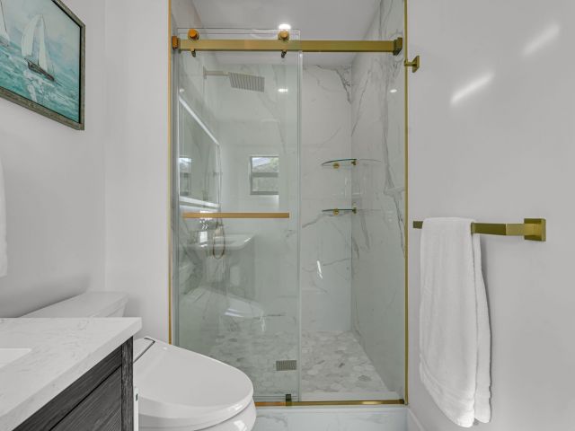 Продажа дома по адресу 433 Aylesbury Road - фото 6879848