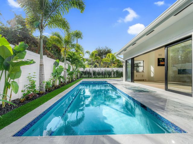 Продажа дома по адресу 433 Aylesbury Road - фото 6879860