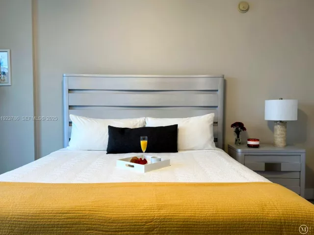 Продажа квартиры #4405 - фото 6852114