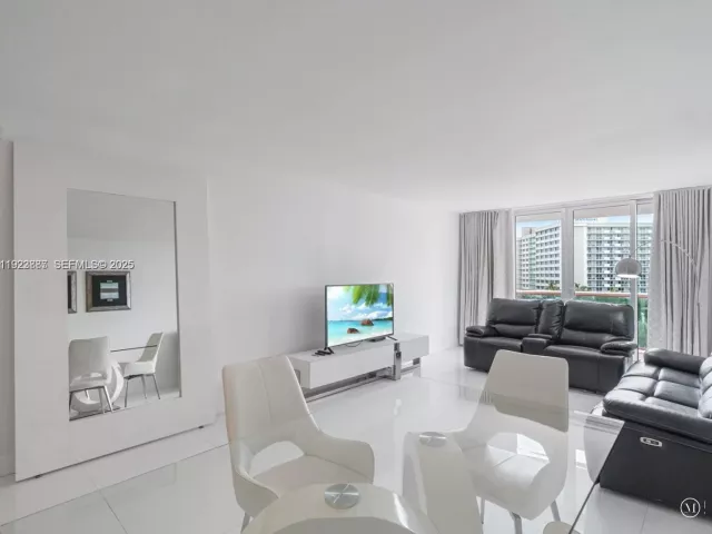 Продажа квартиры #627 - фото 6852711