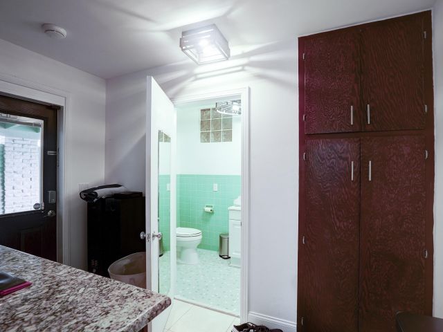 Дом в аренду по адресу 216 32nd Street - фото 6851125