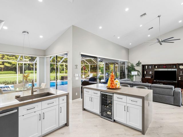 Продажа дома по адресу 10446 Stonebridge Boulevard - фото 6853982