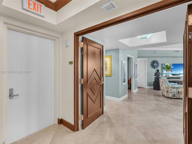 Продажа квартиры #1705 - фото 6853459