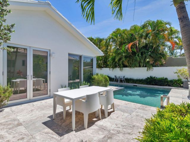 Продажа дома по адресу 711 Ardmore Road - фото 6862476