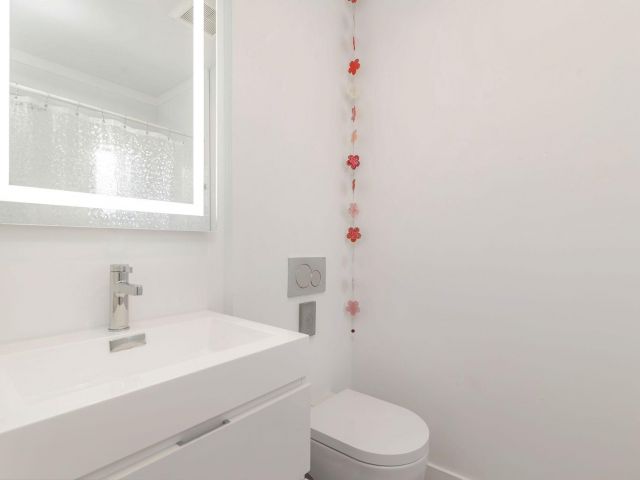 Продажа дома по адресу 711 Ardmore Road - фото 6862479