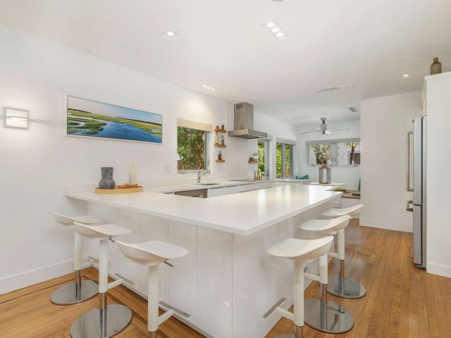 Продажа дома по адресу 711 Ardmore Road - фото 6862487