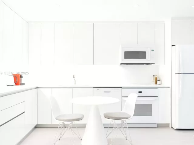 Продажа квартиры #636 - фото 6851947