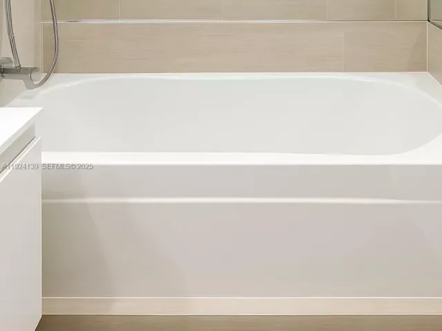 Продажа квартиры #636 - фото 6851936