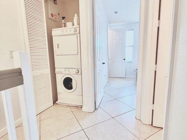 Дом в аренду по адресу 750 Millbrae Court 3 - фото 6853883