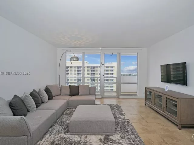 Продажа квартиры #1516 - фото 6854265