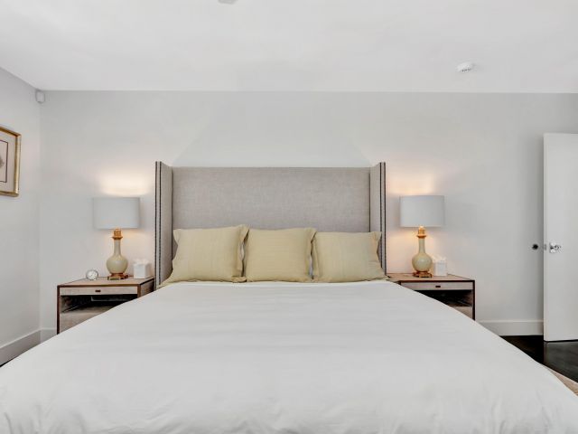 Дом в аренду по адресу 136 Worth Court S - фото 6853576