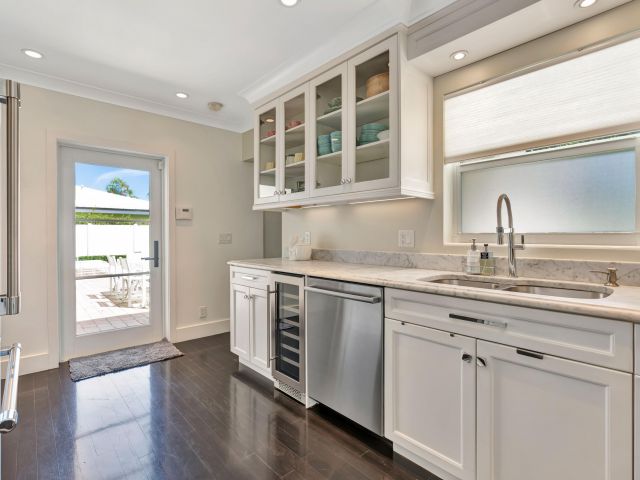 Дом в аренду по адресу 136 Worth Court S - фото 6853584