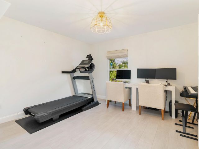 Продажа дома по адресу 3805 Russell Avenue - фото 6855416