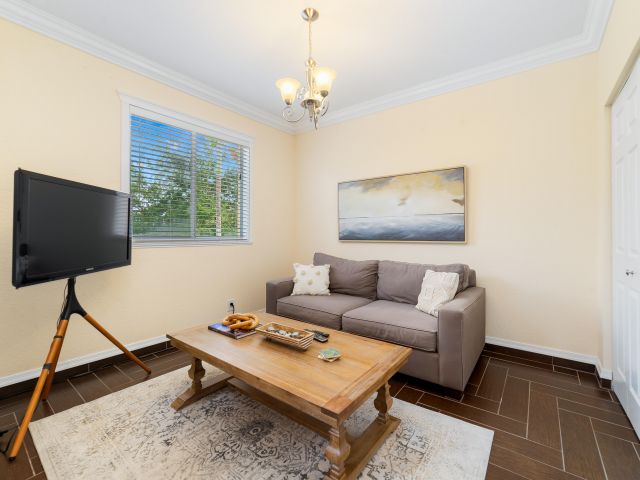 Продажа дома по адресу 254 Gazetta Way - фото 6853901