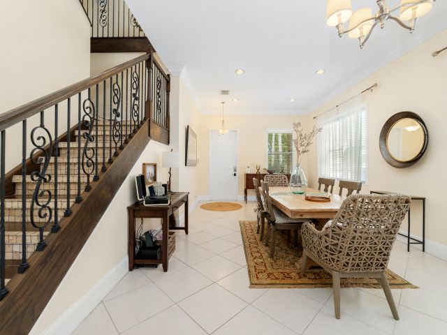 Продажа дома по адресу 254 Gazetta Way - фото 6853912