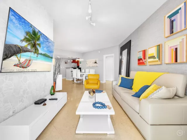 Продажа квартиры #2906 - фото 6856087