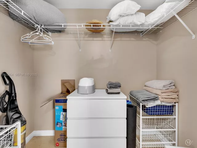 Продажа квартиры #2906 - фото 6856075