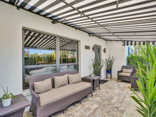 Продажа дома по адресу 246 N Swinton Avenue - фото 6866166