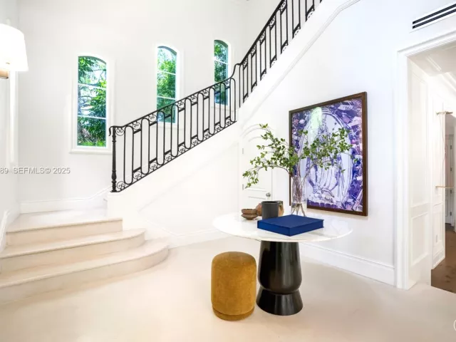 Продажа дома по адресу 155 San Souci Dr - фото 7572035