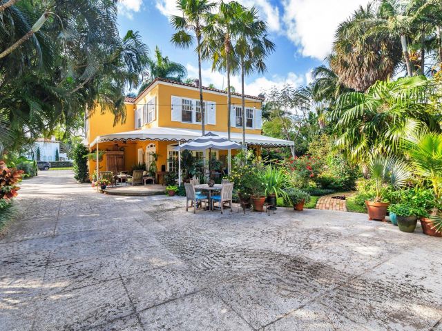 Продажа дома по адресу 303 Marlborough Road - фото 6857461