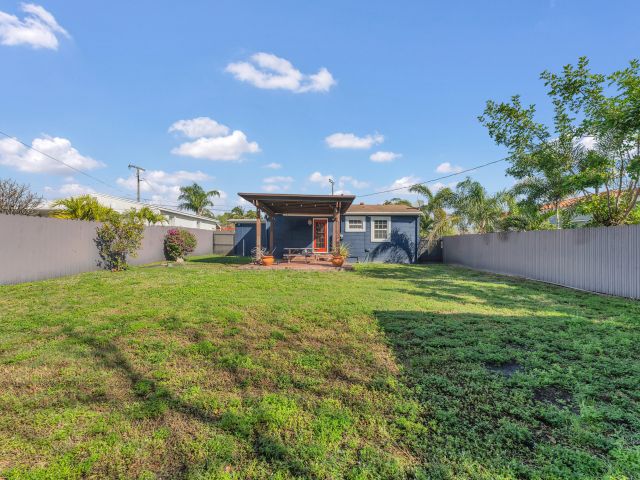 Дом в аренду по адресу 818 Kaye Street - фото 6855434