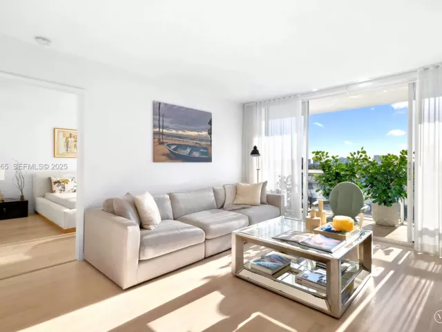 Продажа квартиры #803 - фото 6855402