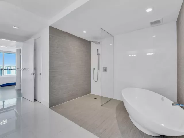 Квартира в аренду номер4-1603 - фото 6856294