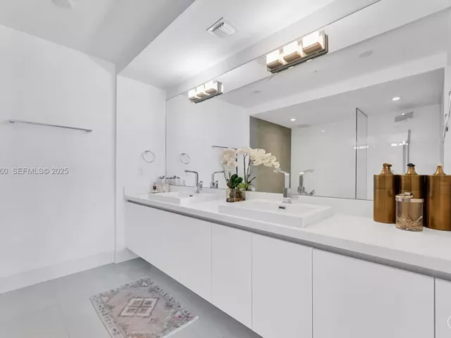 Квартира в аренду номер4-1603 - фото 6856295