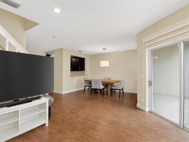 Дом в аренду по адресу 20951 Via Alamanda 3 - фото 6858458