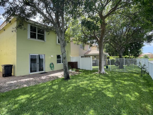 Дом в аренду по адресу 6722 Duval Avenue - фото 6855497