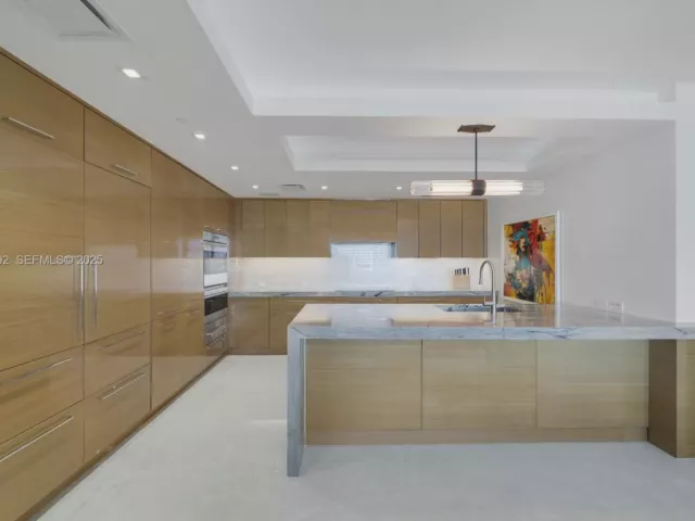 Продажа квартиры #3503 - фото 6855260