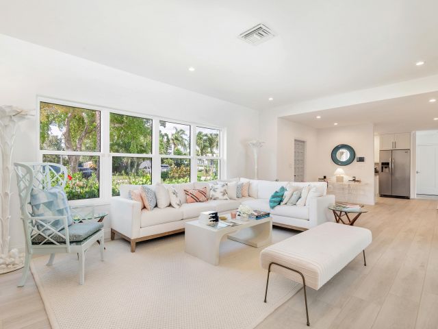 Дом в аренду по адресу 215 Cortez Road - фото 6855488