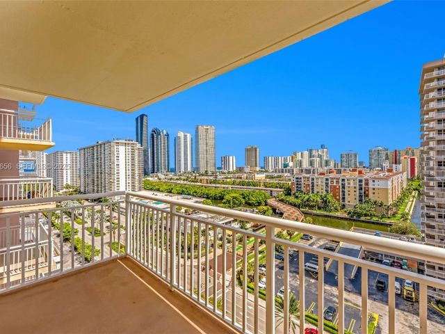 Продажа квартиры #1414 - фото 6856906