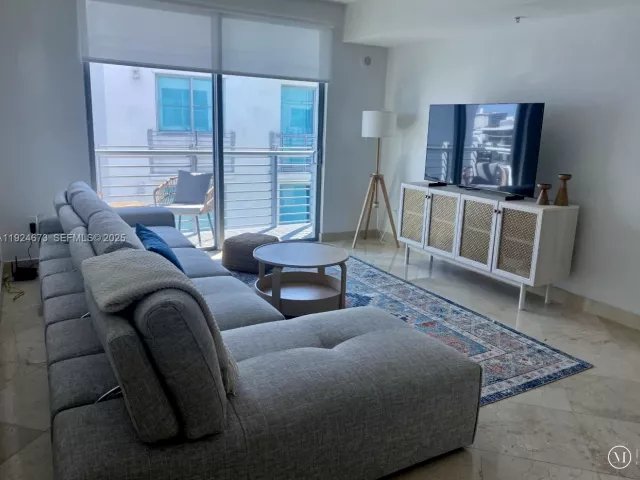 Продажа квартиры #1822 - фото 6855034