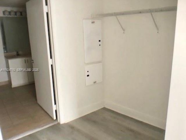 Продажа квартиры #5105 - фото 7436891