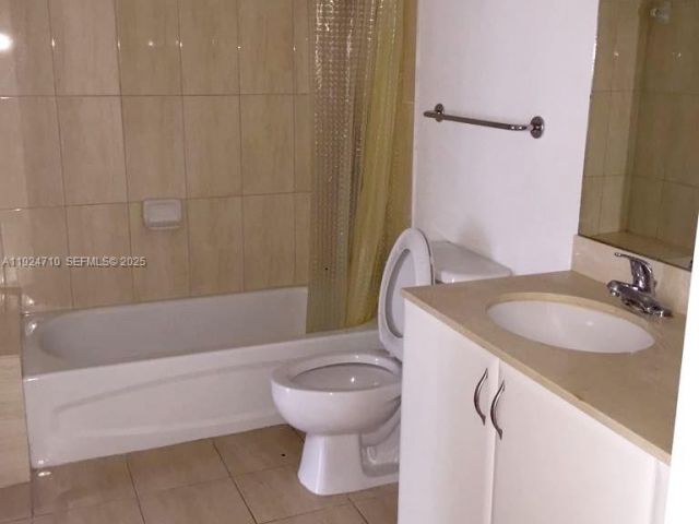 Продажа квартиры #5105 - фото 7436893