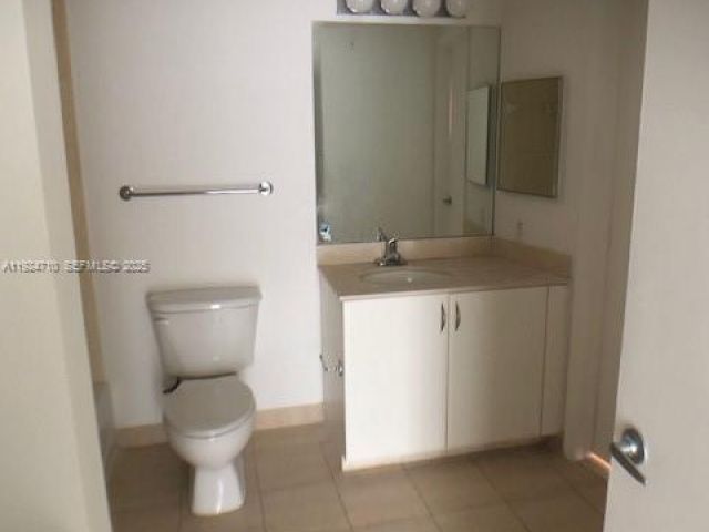 Продажа квартиры #5105 - фото 7436895